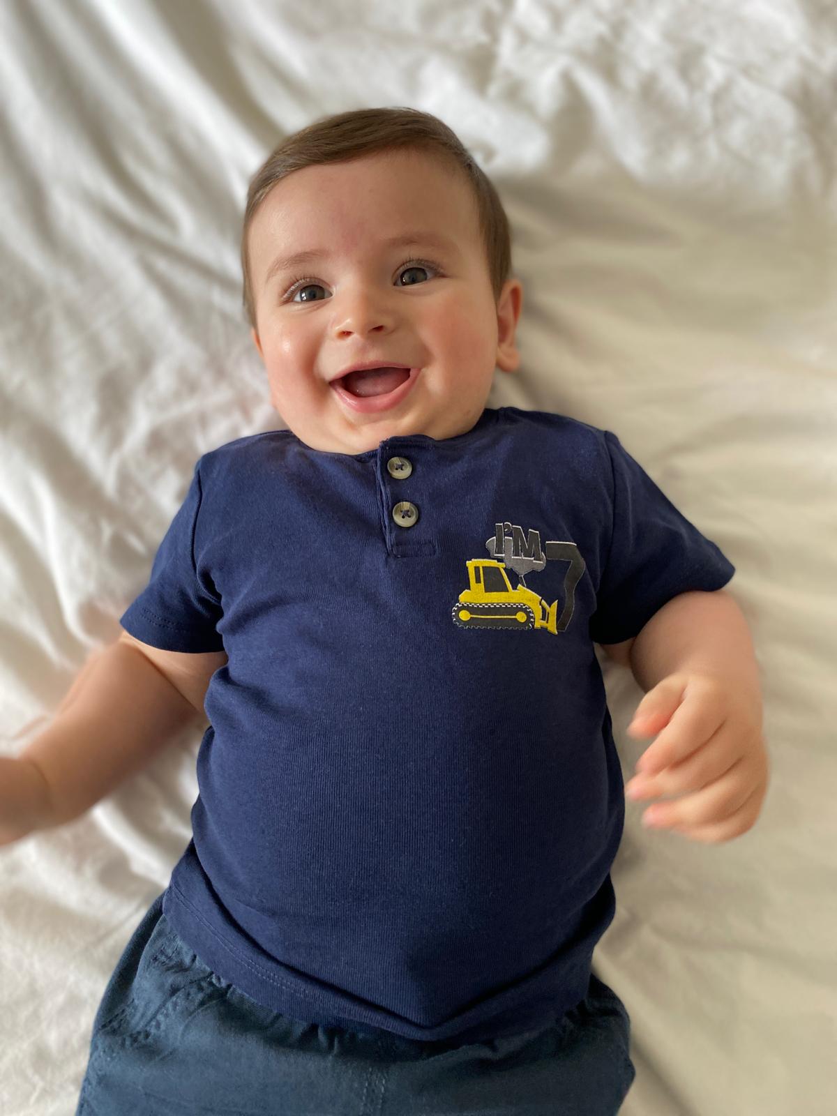 Personalisierter Baby Body mit Wunschdruck – Geschenk zur Geburt & Taufe