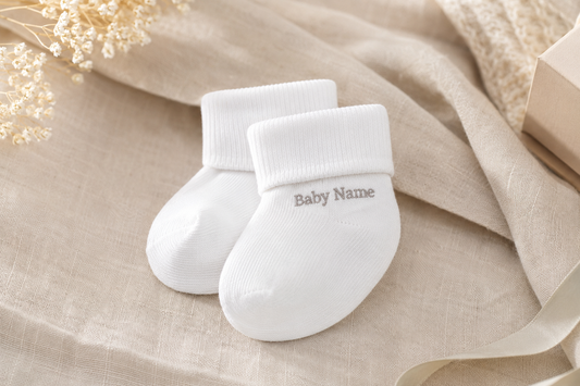 Baby Socken personalisiert mit Name - realistische Produktfoto